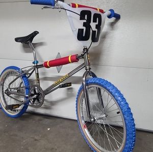 Meet your Posher, Rich